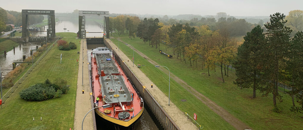 Sea lock